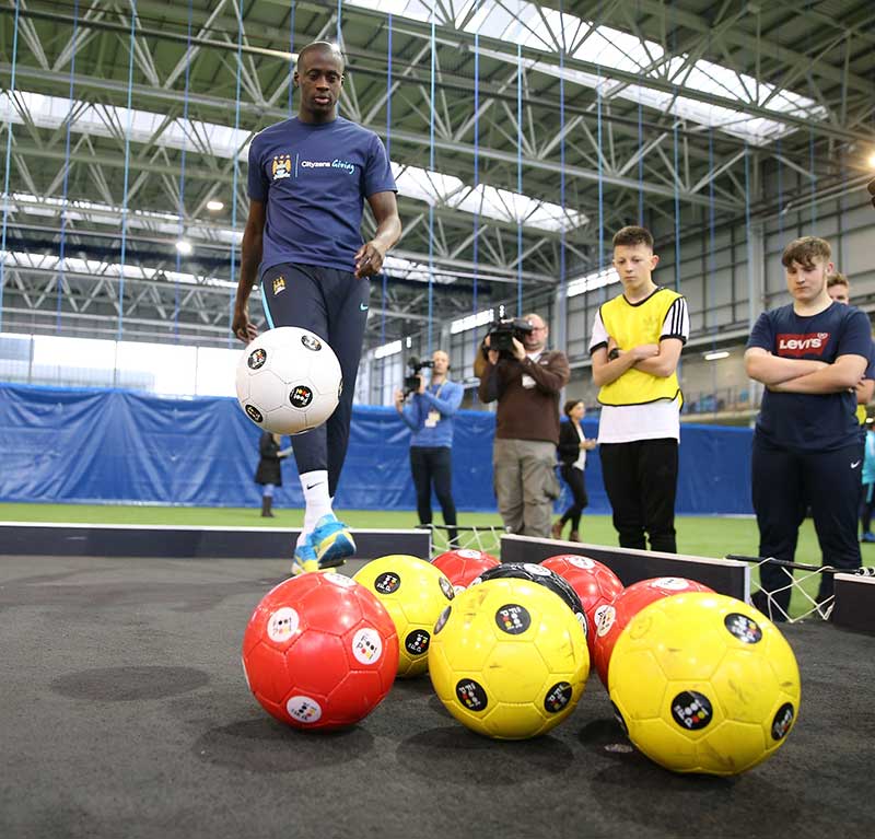 Yaya Touré supporting Cityzens Giving